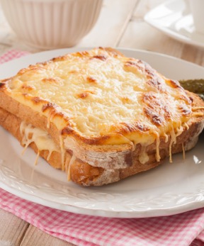 Croque-Monsieur-D.-Pimborough-shutterstock